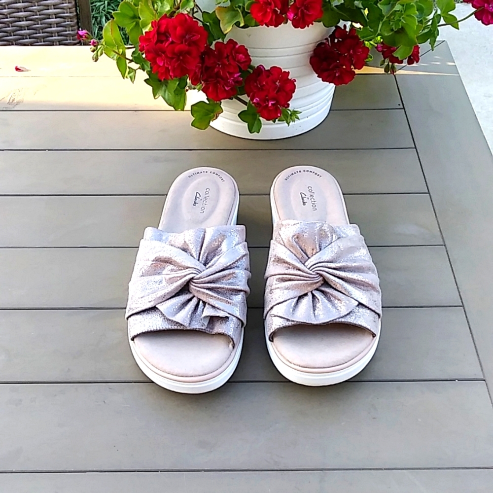 NEW Clarks collection sandals